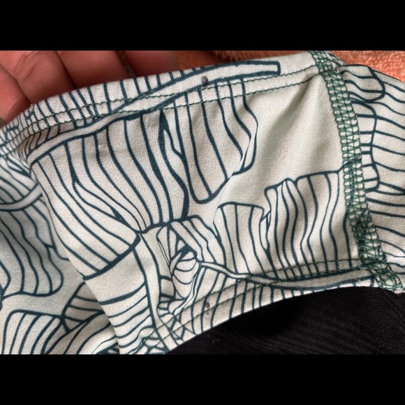 Jolyn Paradiso Murray Swimsuit size 32 - Picture 5 of 5